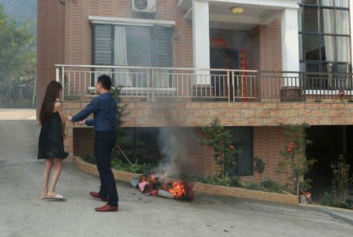 火烧寨村委会最新动态综述