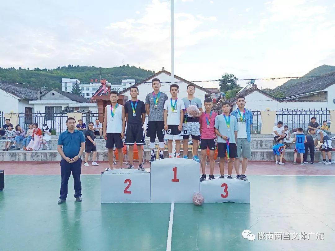 两当县体育局领导团队引领县域体育事业迈向新高度