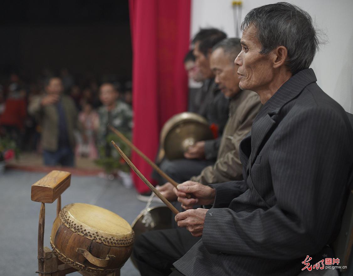 灵川县剧团展现新时代文化魅力，最新新闻揭秘剧团风采