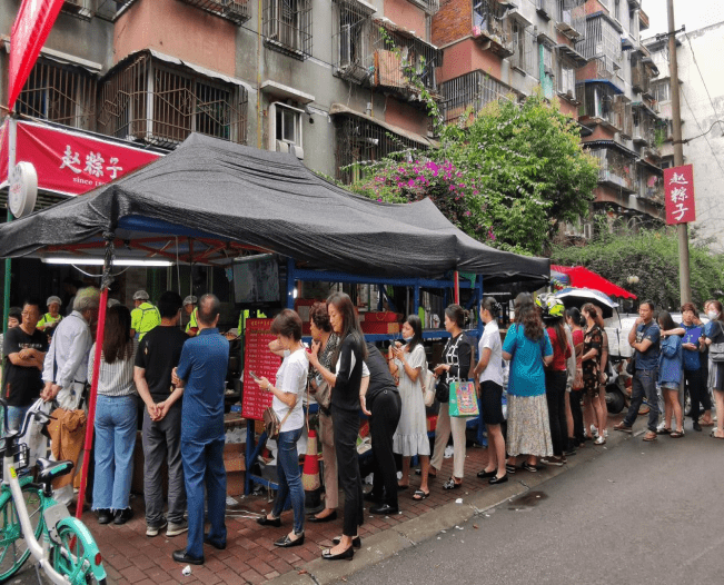 兰化十七街区社区领导团队全新亮相，未来工作展望与居民共筑美好家园