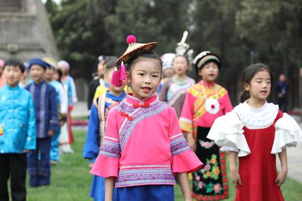 登封市体育局新闻，城市运动活力飙升，全民健身热潮澎湃