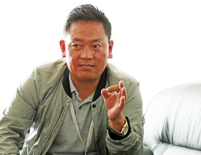 嘎白村新领导引领村庄开启崭新篇章