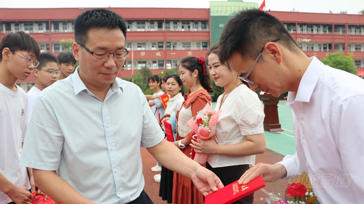 郸城县初中最新新闻综述概览