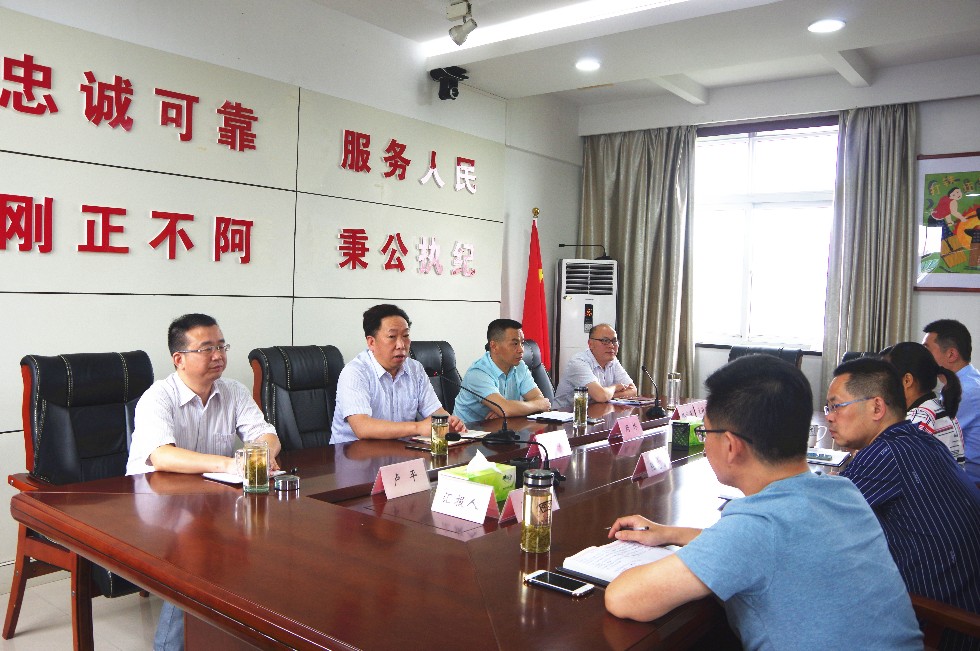 青阳县民政局领导团队引领共筑民生福祉新篇章