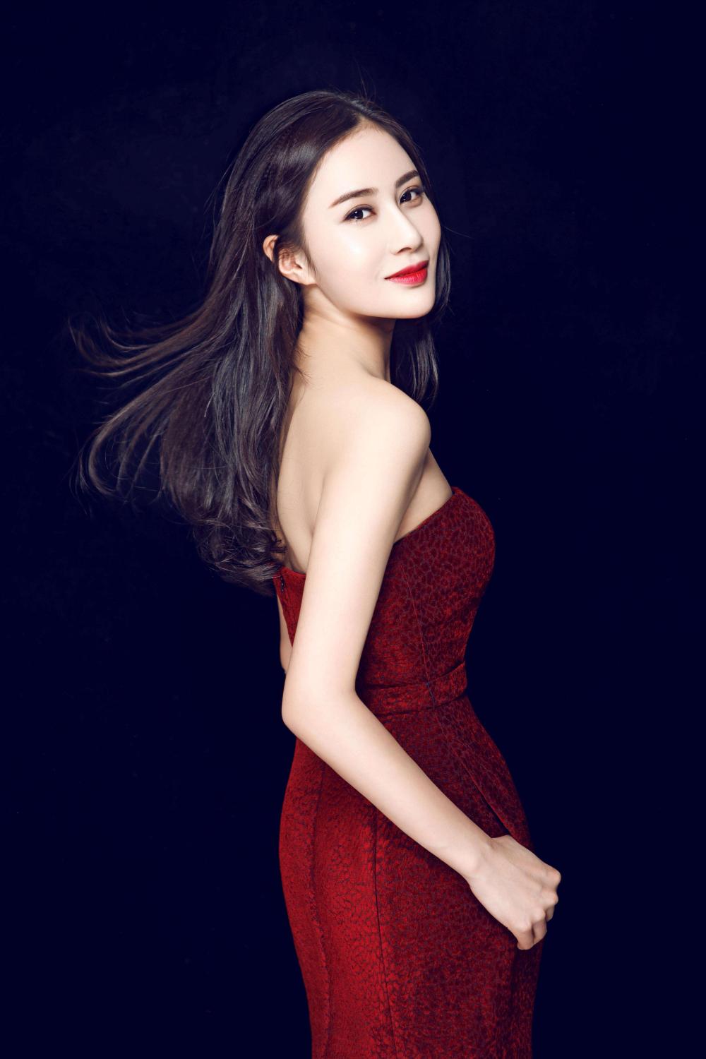 安金莉娅绝美写真，瞬间之美，永恒珍藏